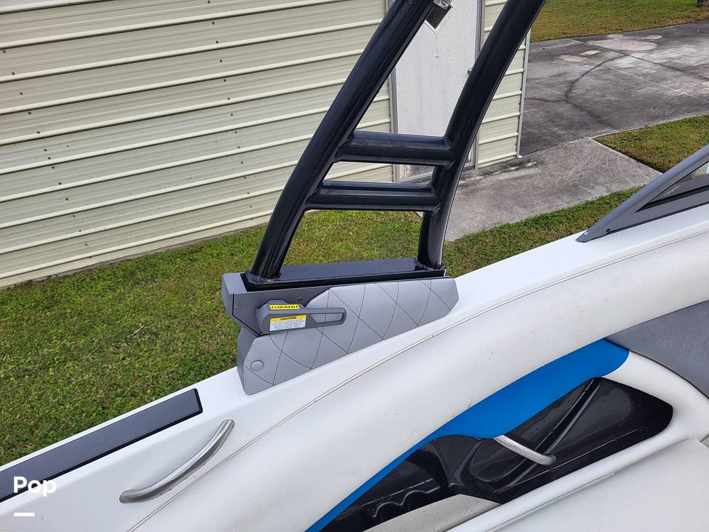 Slide: The Image of Tige R21 2016 - 15002207