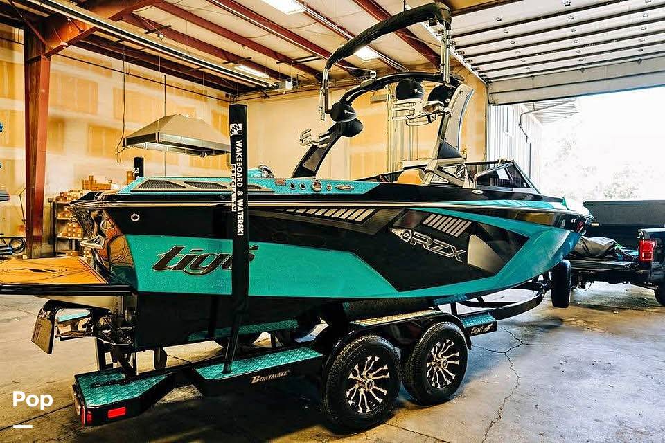 Slide: The Image of Tige RZX2 2018 - 15745794