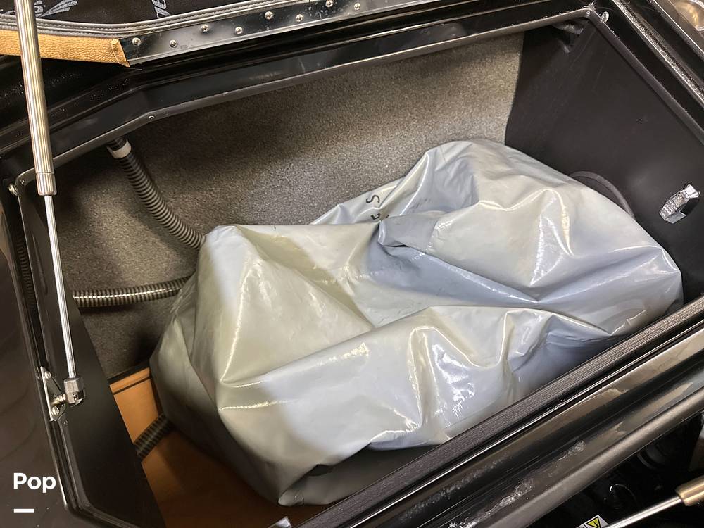 Slide: The Image of Tige RZX2 2018 - 15807808