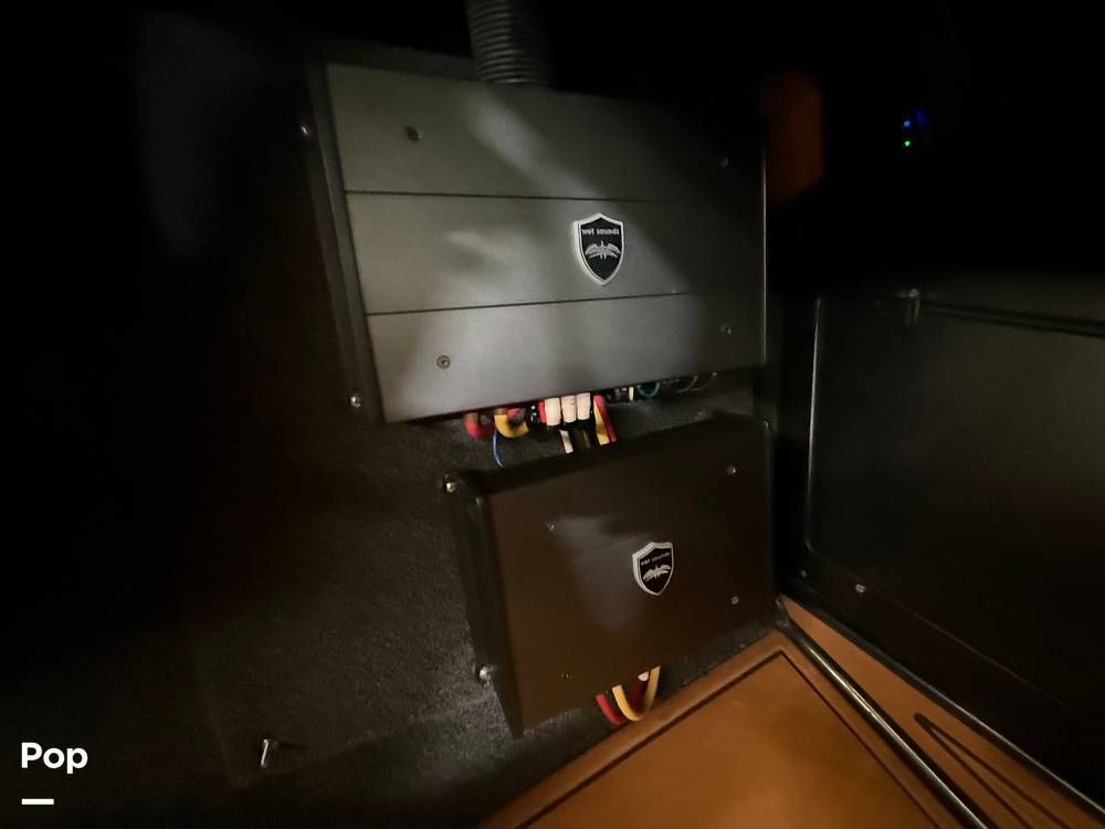 Slide: The Image of Tige RZX2 2018 - 15807817