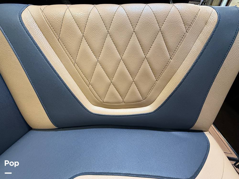 Slide: The Image of Tige RZX2 2018 - 15807823