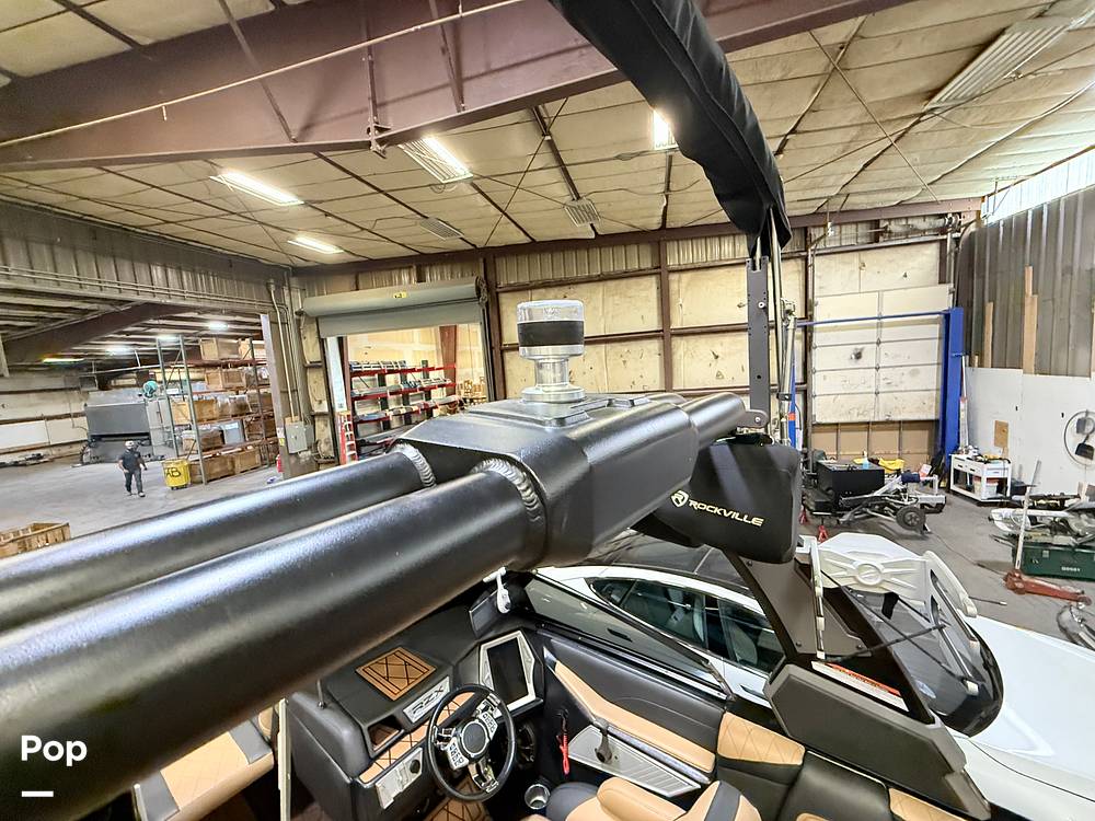 Slide: The Image of Tige RZX2 2018 - 15807837