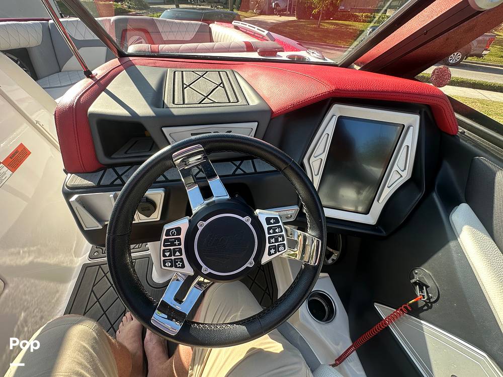 Slide: The Image of Tige RZX20 2019 - 15288590