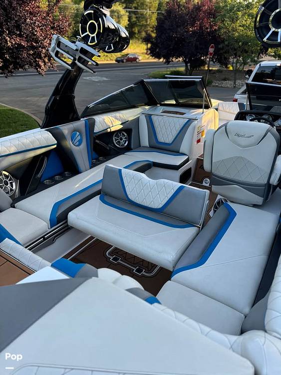 Slide: The Image of Tige RZX 23 2016 - 15469499