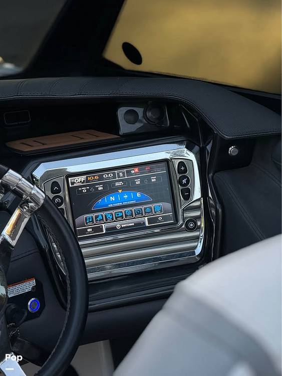 Slide: The Image of Tige RZX 23 2016 - 15469507