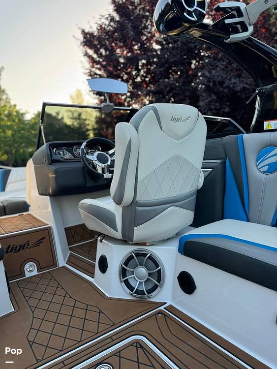 Slide: The Image of Tige RZX 23 2016 - 15469508