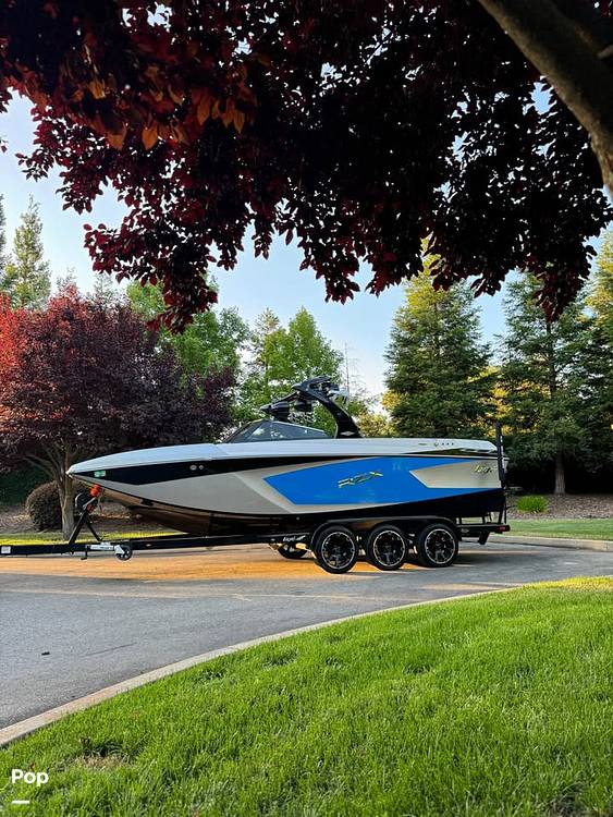 Slide: The Image of Tige RZX 23 2016 - 15469511