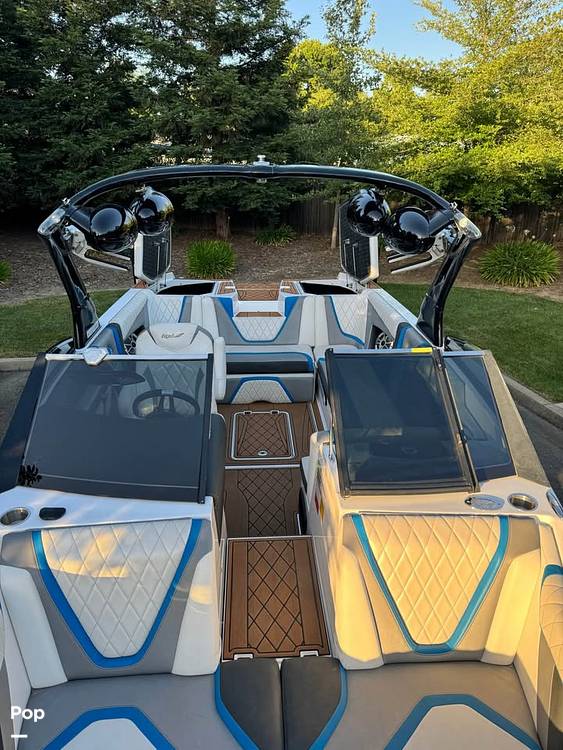 Slide: The Image of Tige RZX 23 2016 - 15469512