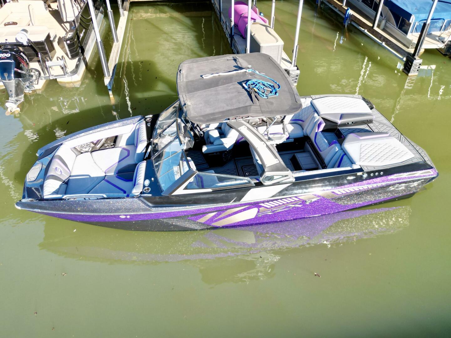 Slide: The Image of Tige RZX3 Wake & Surf Boat 2017 - 5323234