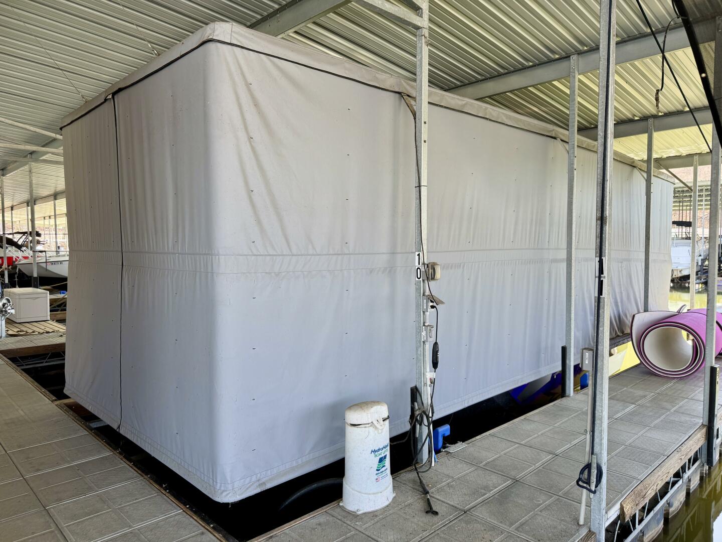 Slide: The Image of Tige RZX3 Wake & Surf Boat 2017 - 5323242