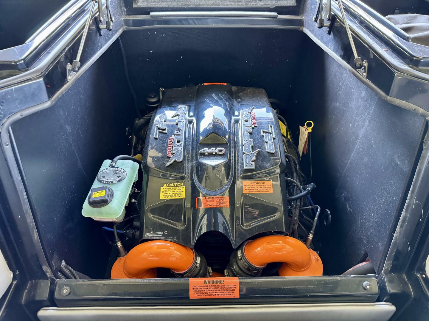 Slide: The Image of Tige RZX3 Wake & Surf Boat 2017 - 5323304