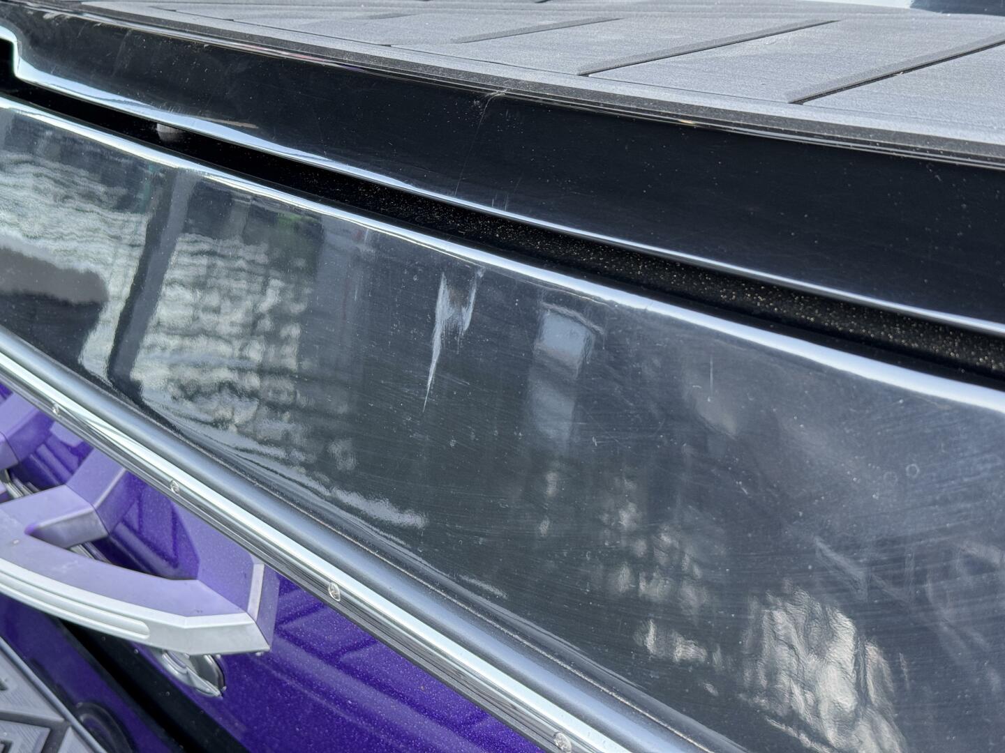 Slide: The Image of Tige RZX3 Wake & Surf Boat 2017 - 5323333