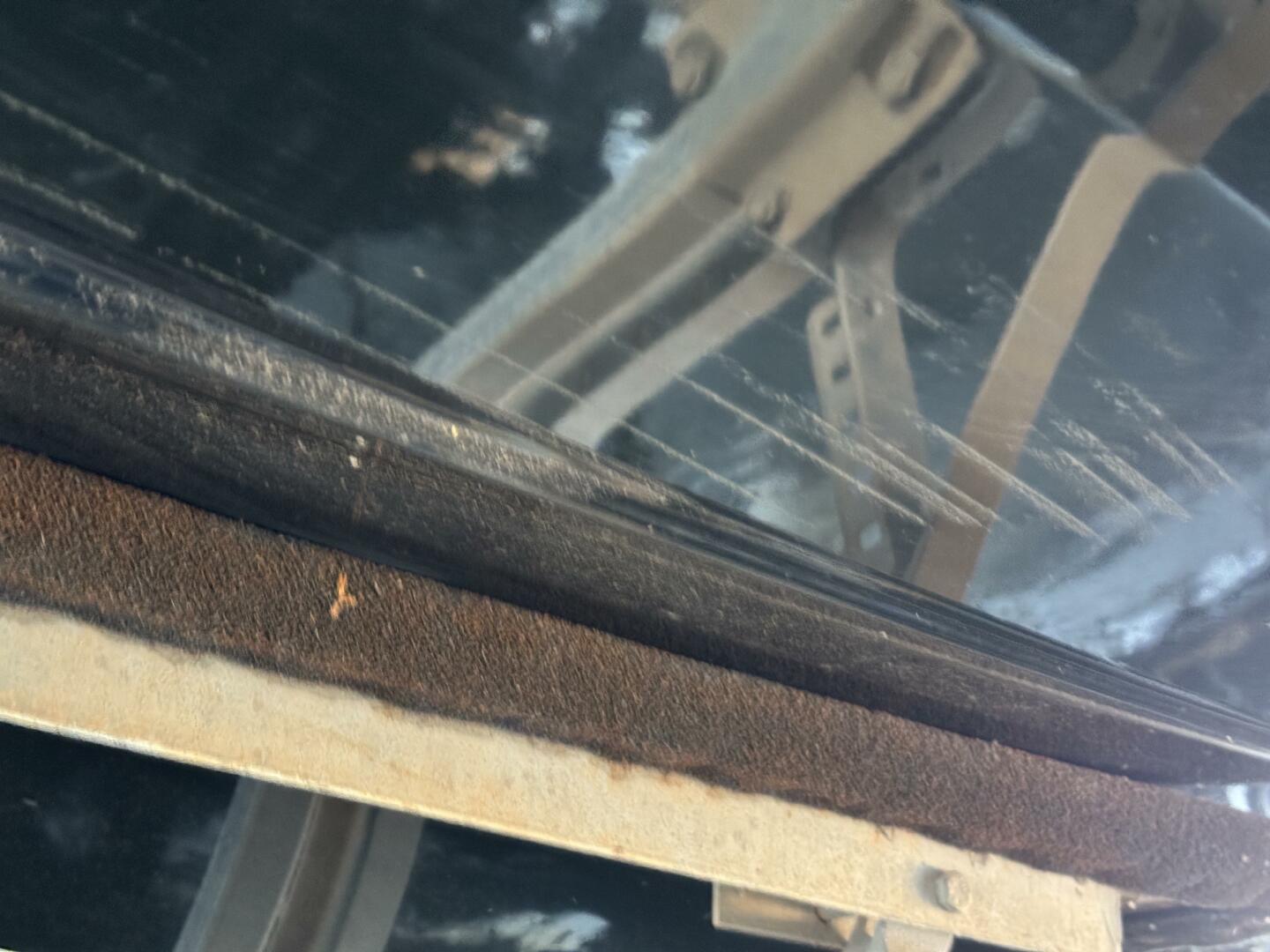 Slide: The Image of Tige RZX3 Wake & Surf Boat 2017 - 5323358