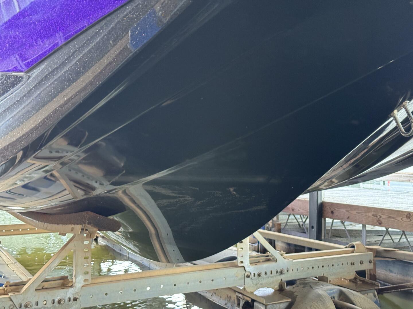 Slide: The Image of Tige RZX3 Wake & Surf Boat 2017 - 5323360