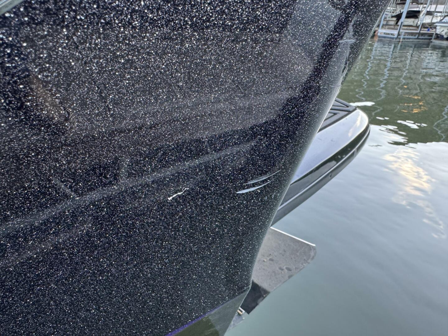 Slide: The Image of Tige RZX3 Wake & Surf Boat 2017 - 5323400