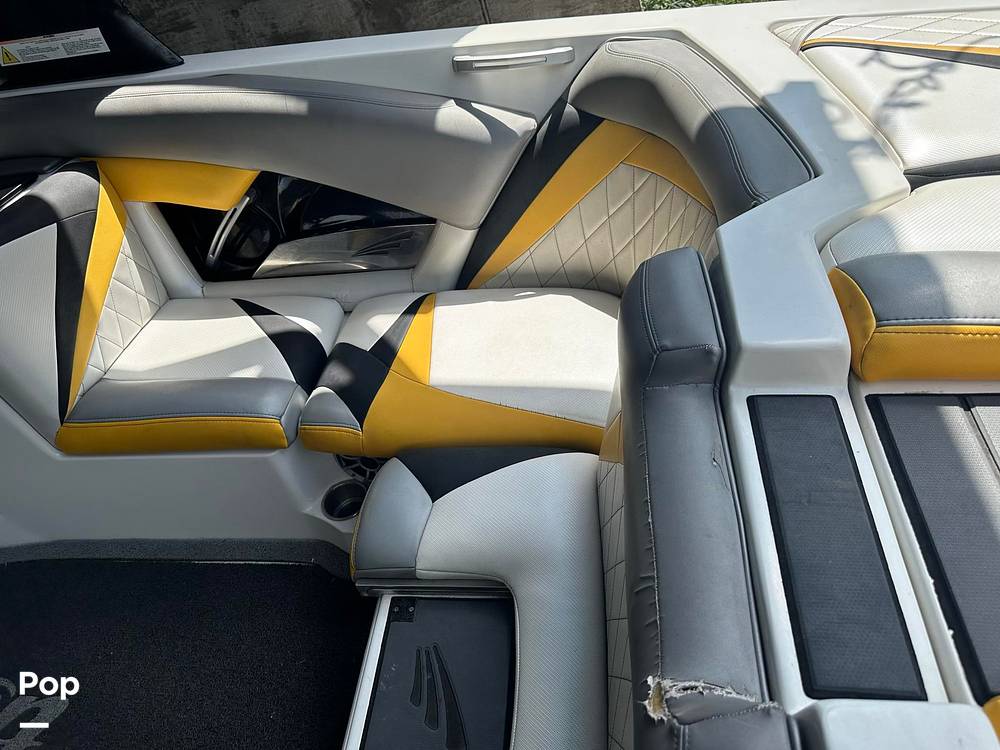 Slide: The Image of Tige Z3 2013 - 24