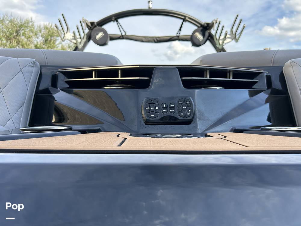 Slide: The Image of Tige Z3 2022 - 14197327
