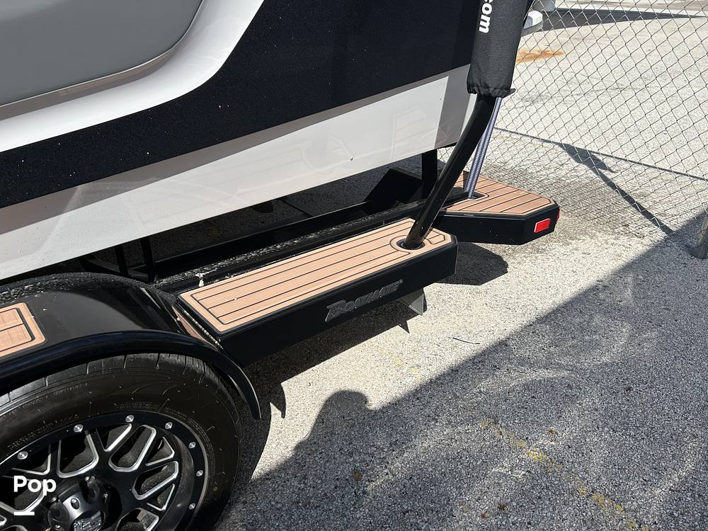 Slide: The Image of Tige ZX1 2019 - 14748762