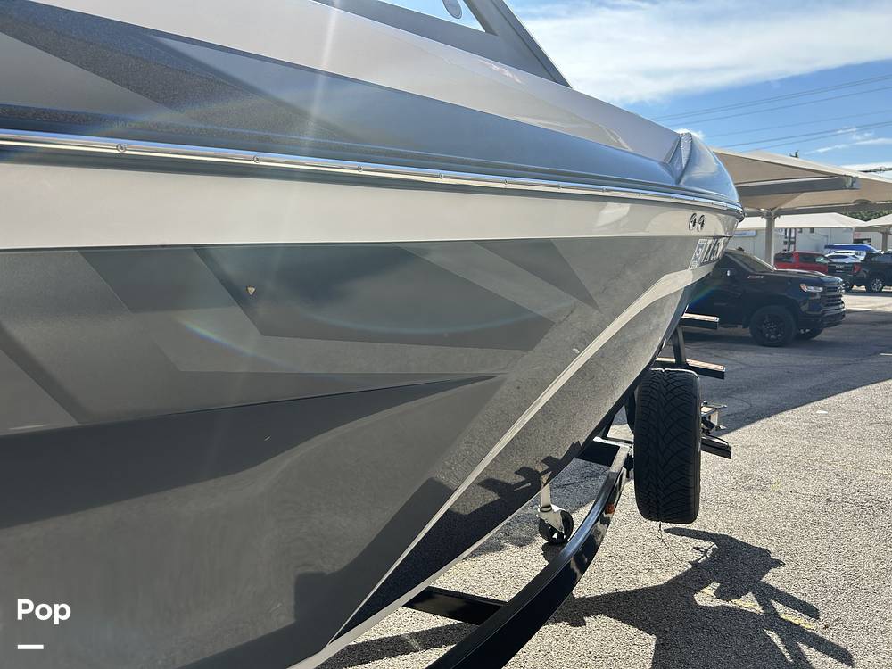 Slide: The Image of Tige ZX1 2019 - 14748777