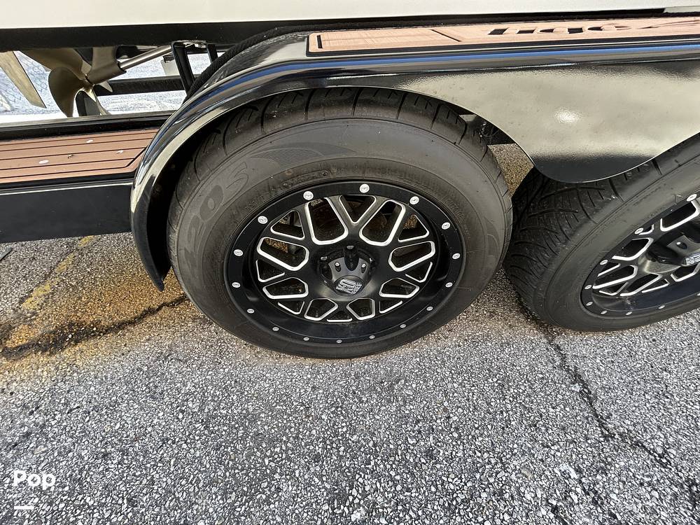 Slide: The Image of Tige ZX1 2019 - 14748785