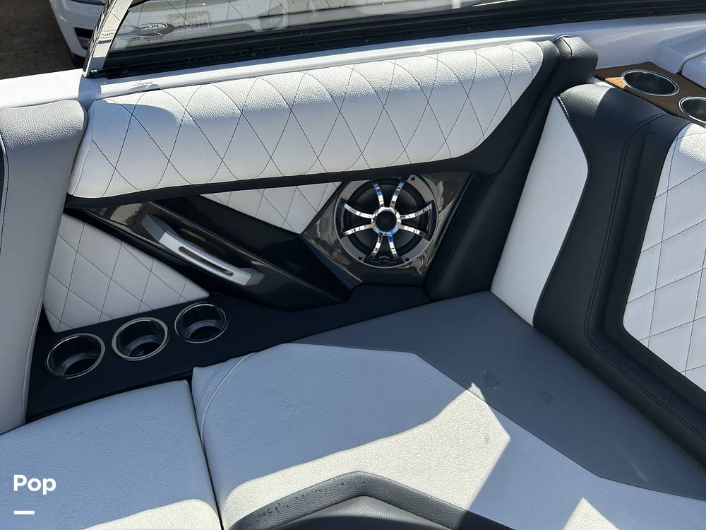 Slide: The Image of Tige ZX1 2019 - 14748803