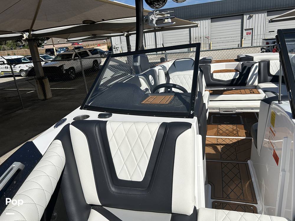 Slide: The Image of Tige ZX1 2019 - 14748816