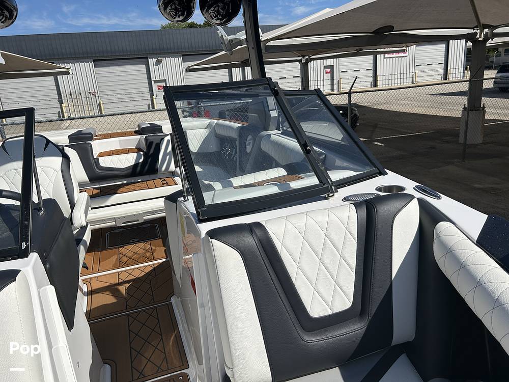Slide: The Image of Tige ZX1 2019 - 14748817