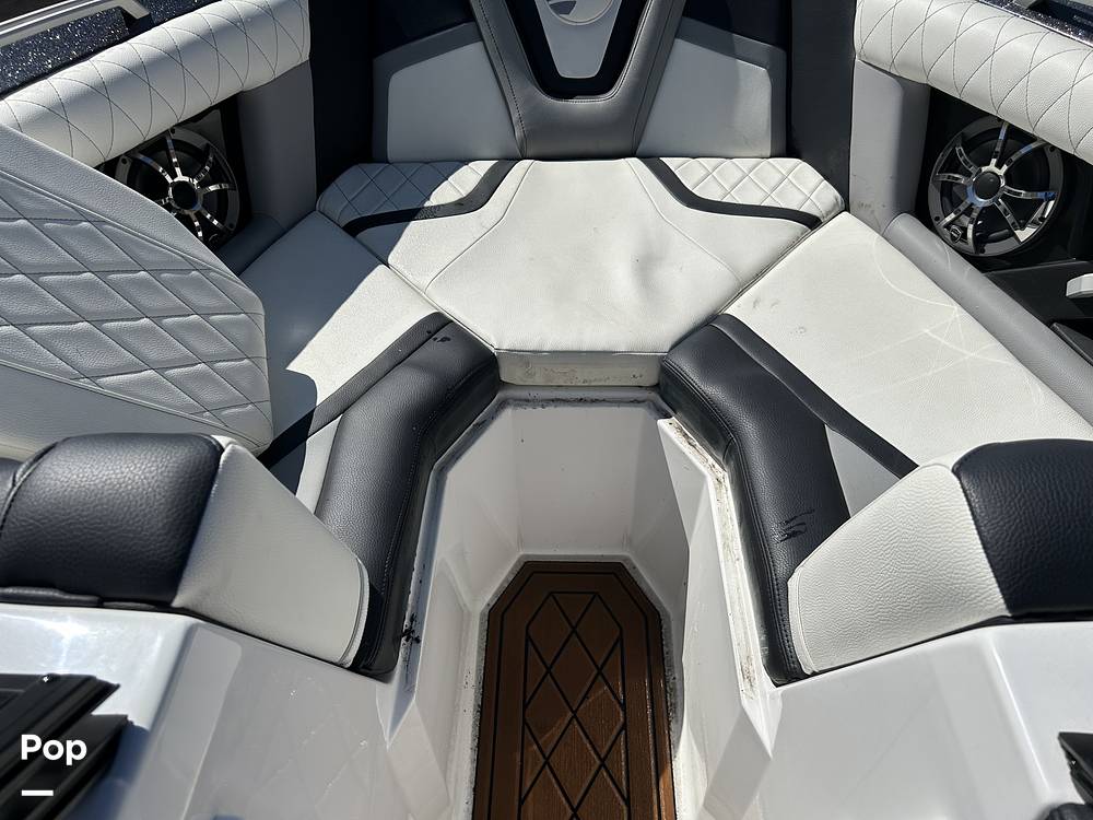 Slide: The Image of Tige ZX1 2019 - 14748819