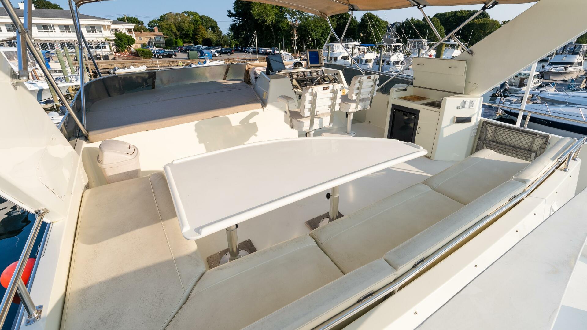Slide: The Image of Tollycraft 57 Pilothouse Motor Yacht 1996 - 4699835