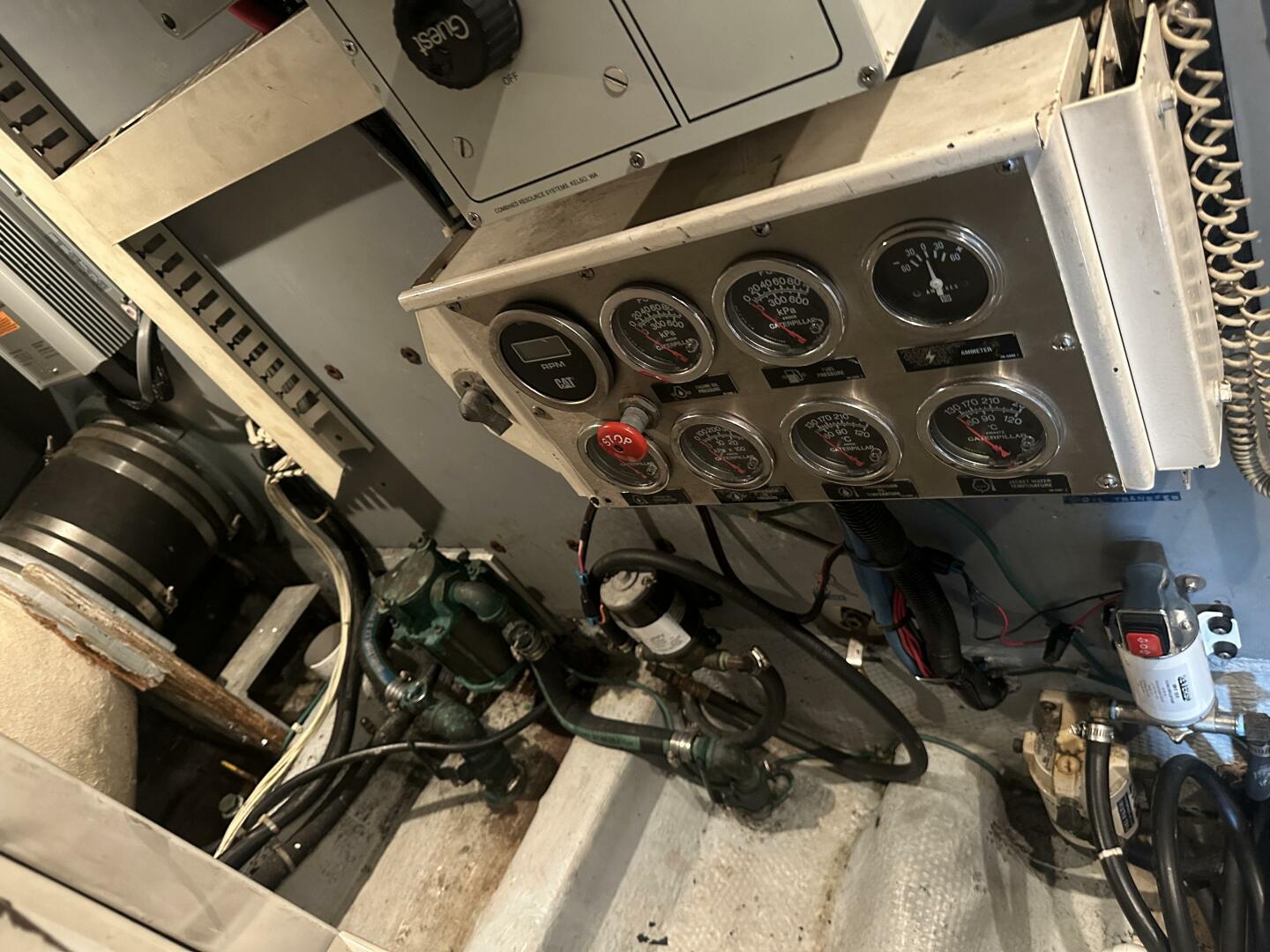 Slide: The Image of Tollycraft 57 Pilothouse Motor Yacht 1996 - 5451740