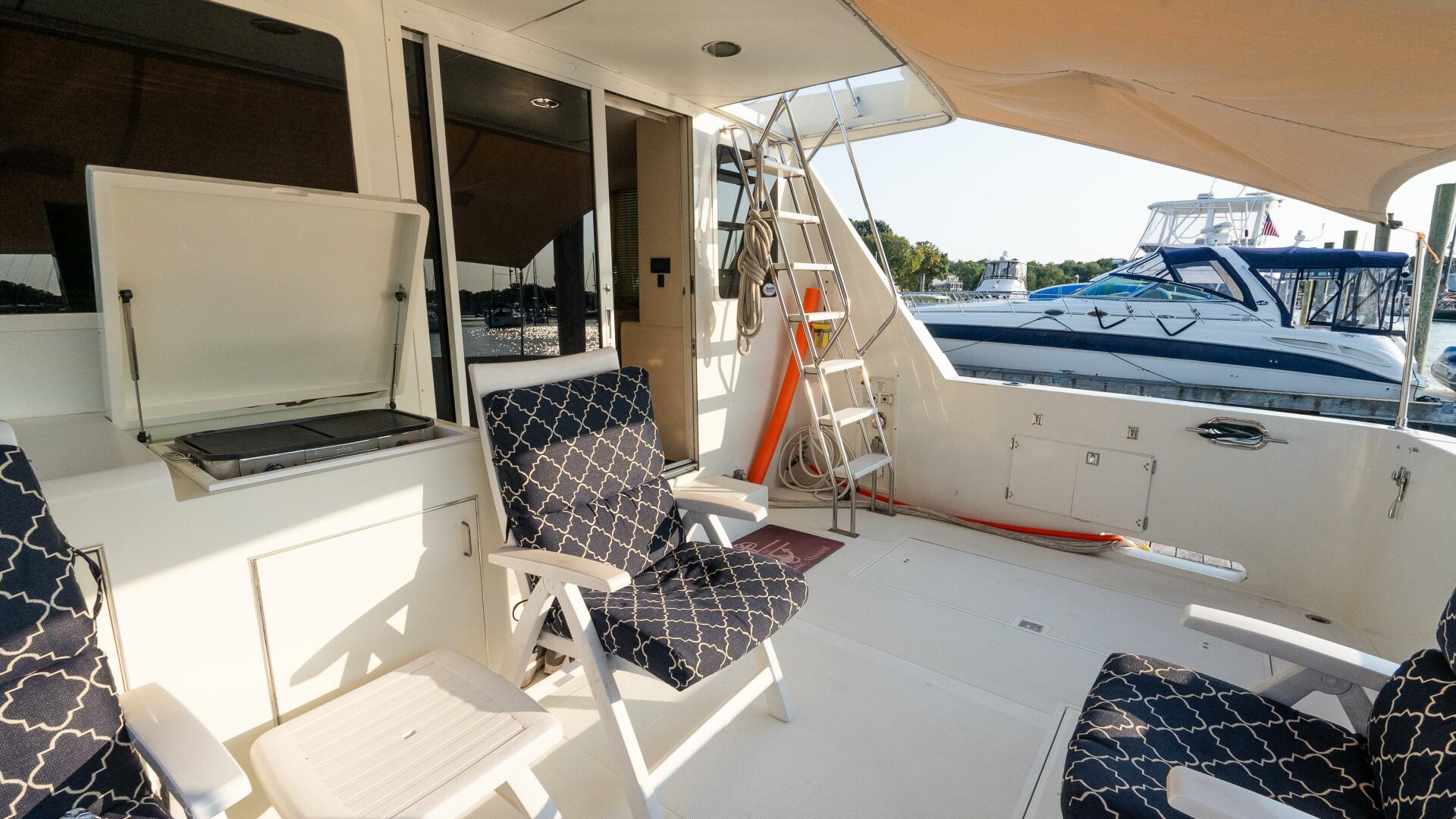 Slide: The Image of Tollycraft 57 Pilothouse Motor Yacht 1996 - 4699830