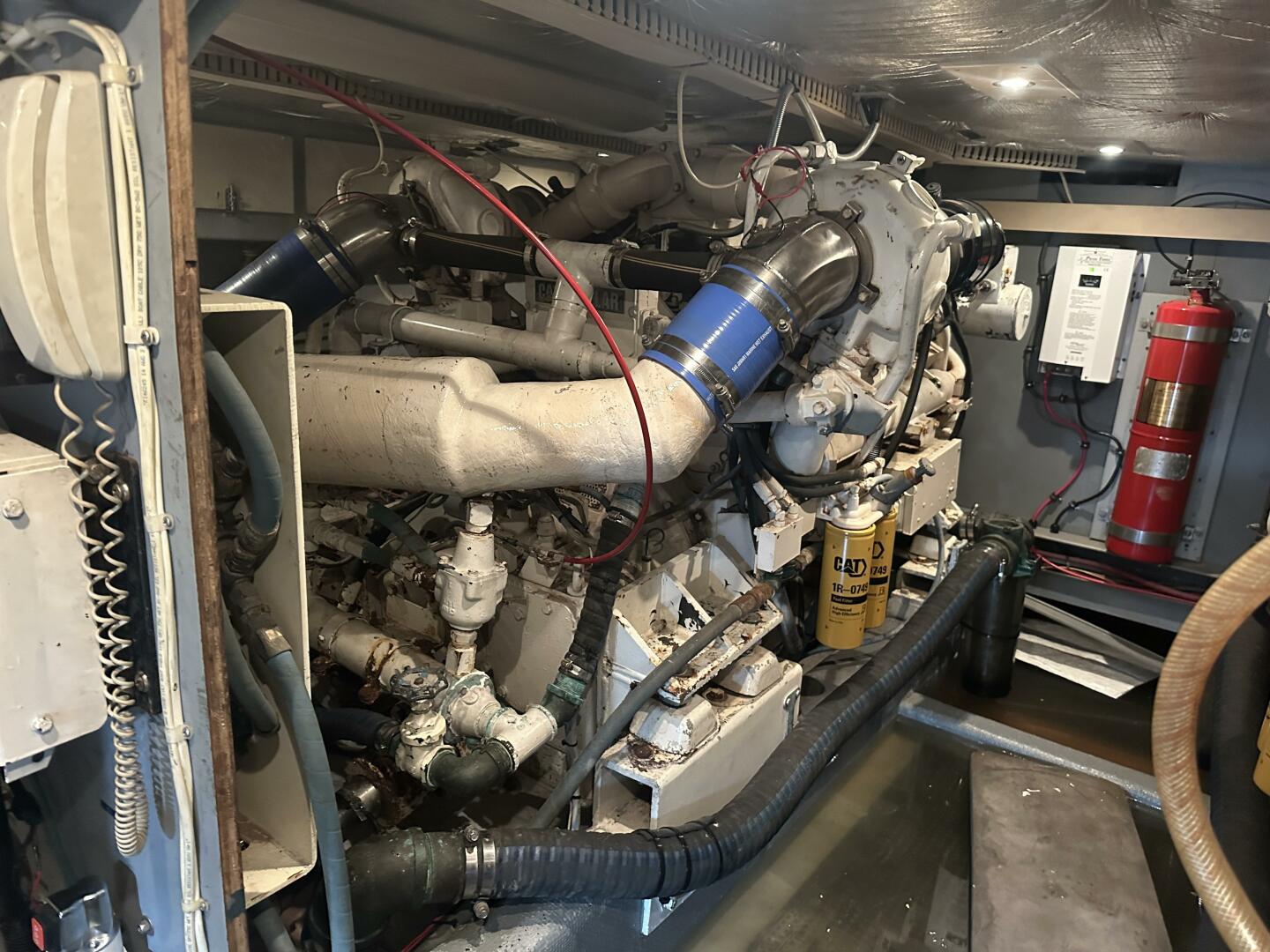 Slide: The Image of Tollycraft 57 Pilothouse Motor Yacht 1996 - 5451743