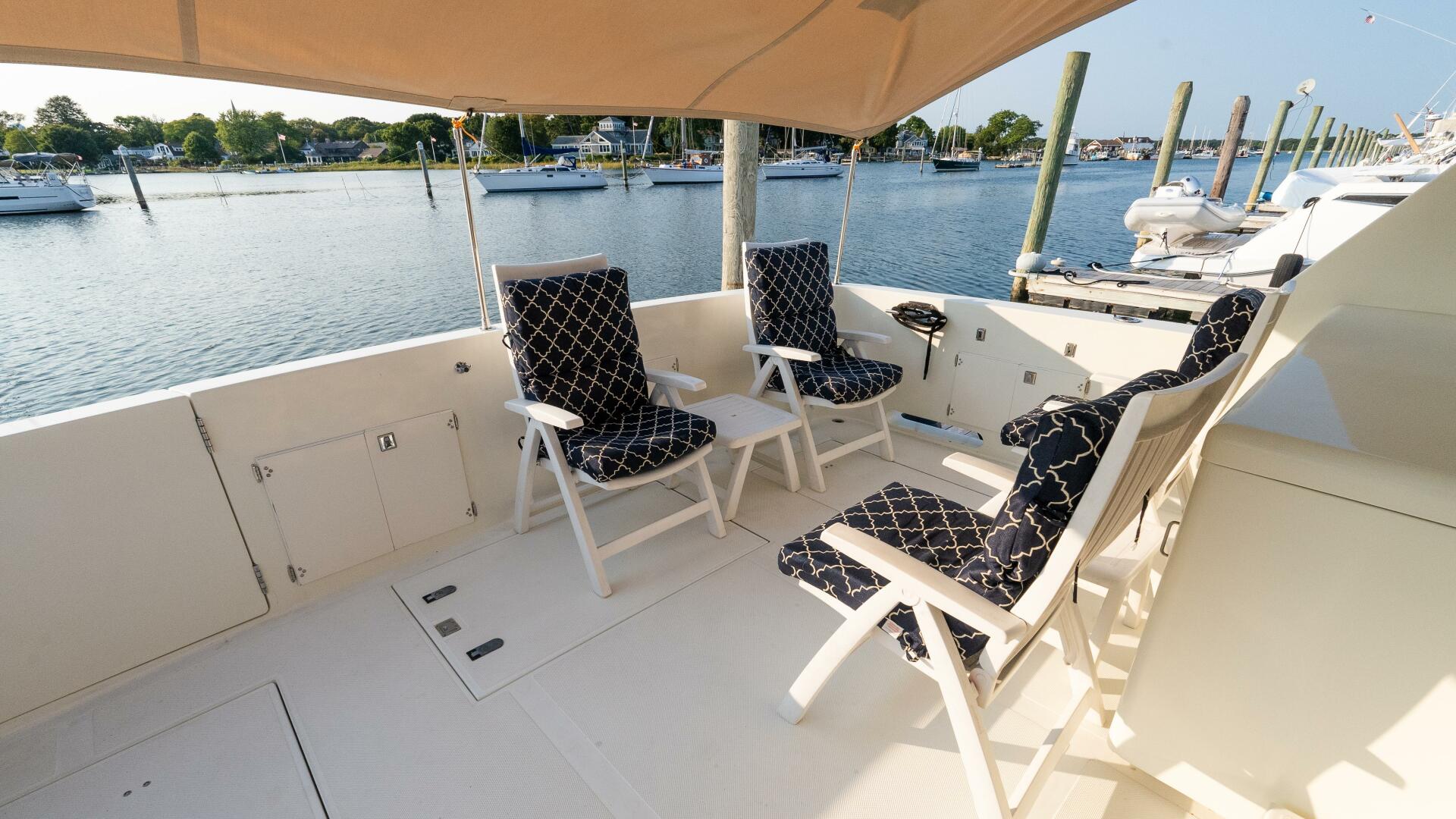 Slide: The Image of Tollycraft 57 Pilothouse Motor Yacht 1996 - 4699832