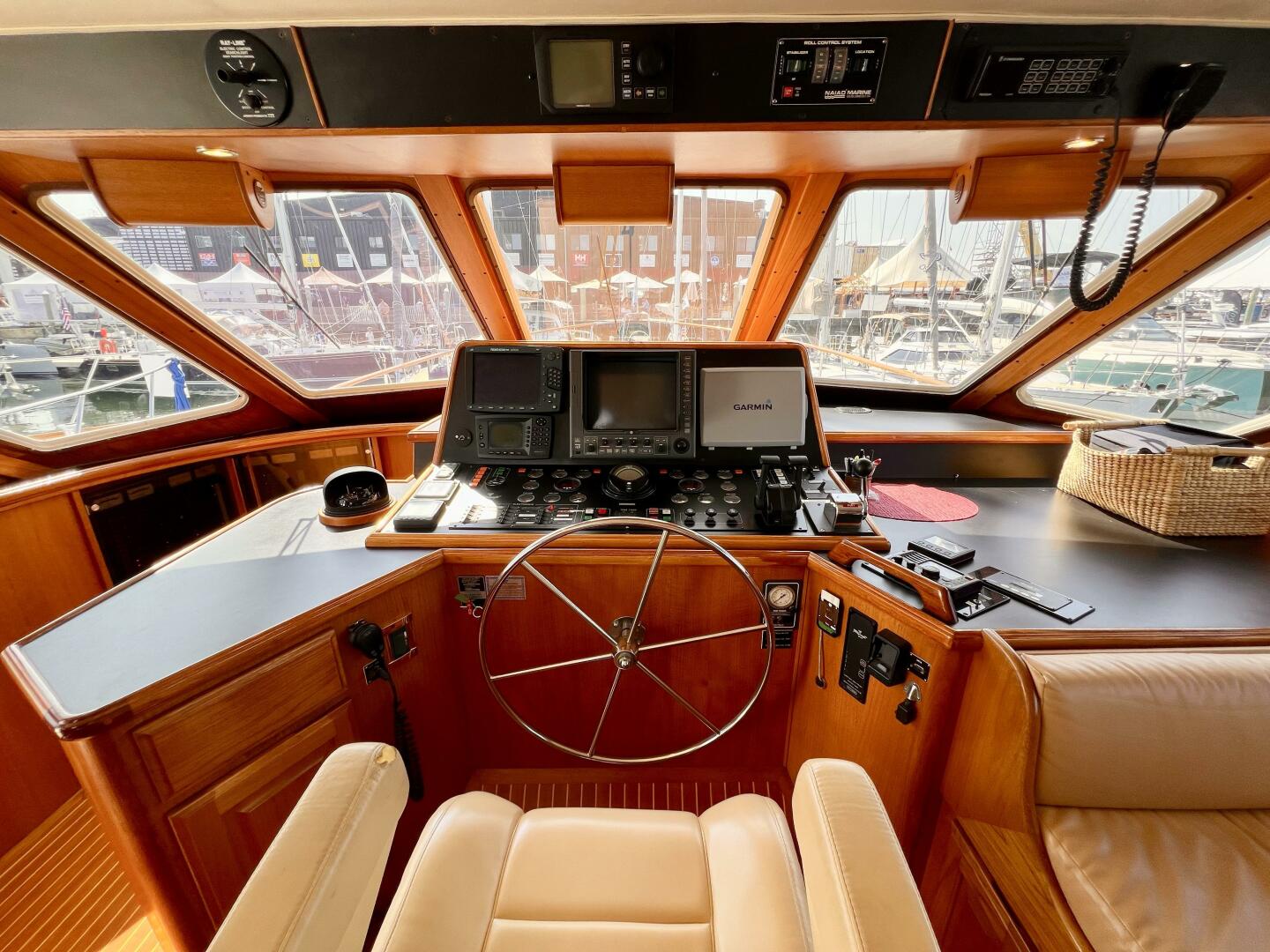 Slide: The Image of Tollycraft Pilothouse Motoryacht 1993 - 4673772