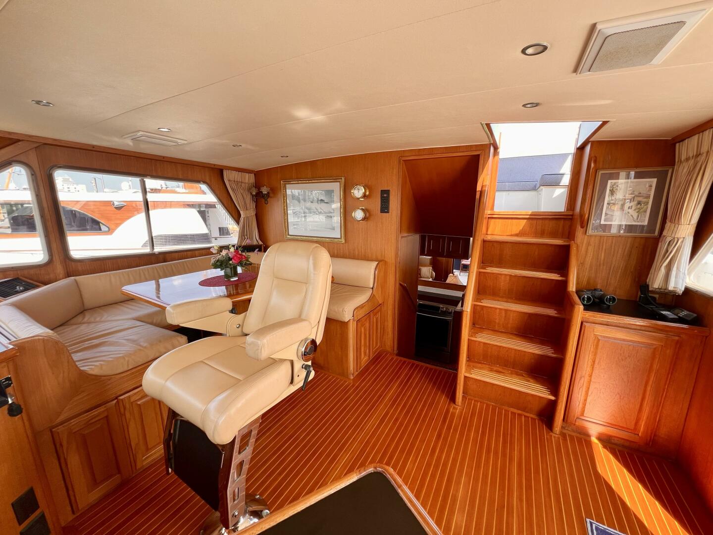 Slide: The Image of Tollycraft Pilothouse Motoryacht 1993 - 4673774