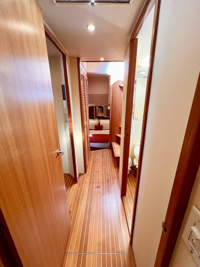 Slide: The Image of Tollycraft Pilothouse Motoryacht 1993 - 4673815