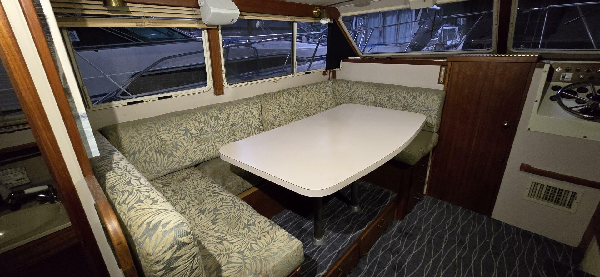 Slide: The Image of Tollycraft Sport 30 1986 - 5165340