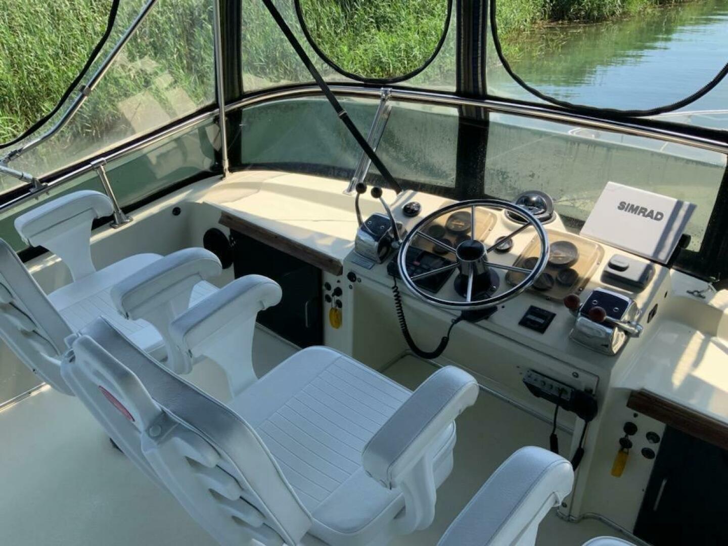 Slide: The Image of Tollycraft Sport 30 1986 - 5165355