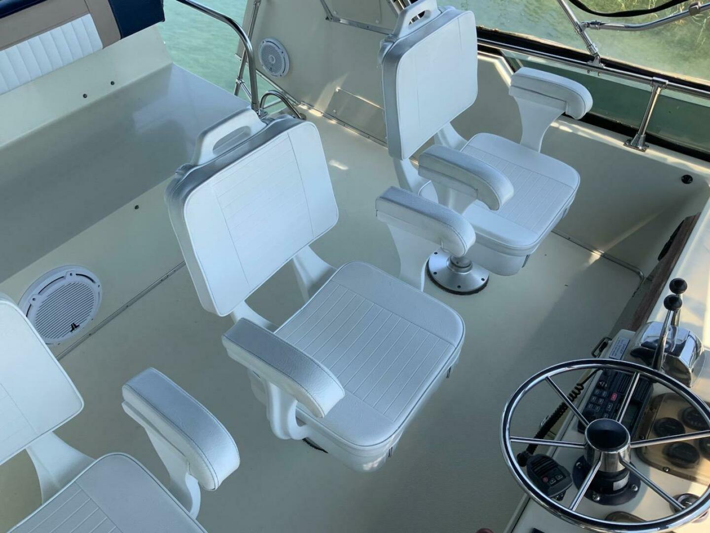 Slide: The Image of Tollycraft Sport 30 1986 - 5165356