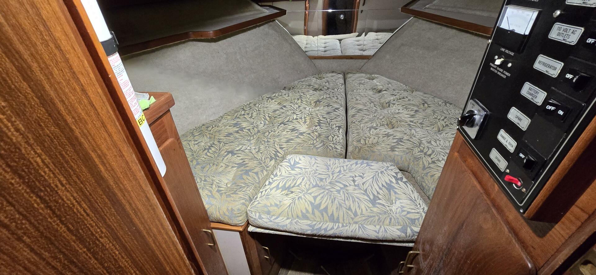 Slide: The Image of Tollycraft Sport 30 1986 - 5165364