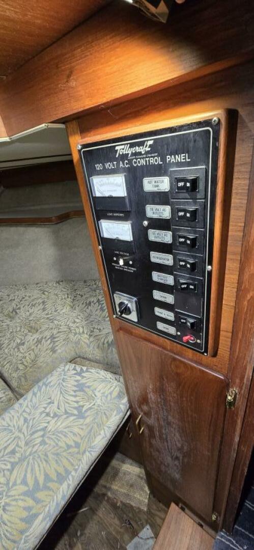 Slide: The Image of Tollycraft Sport 30 1986 - 5165369