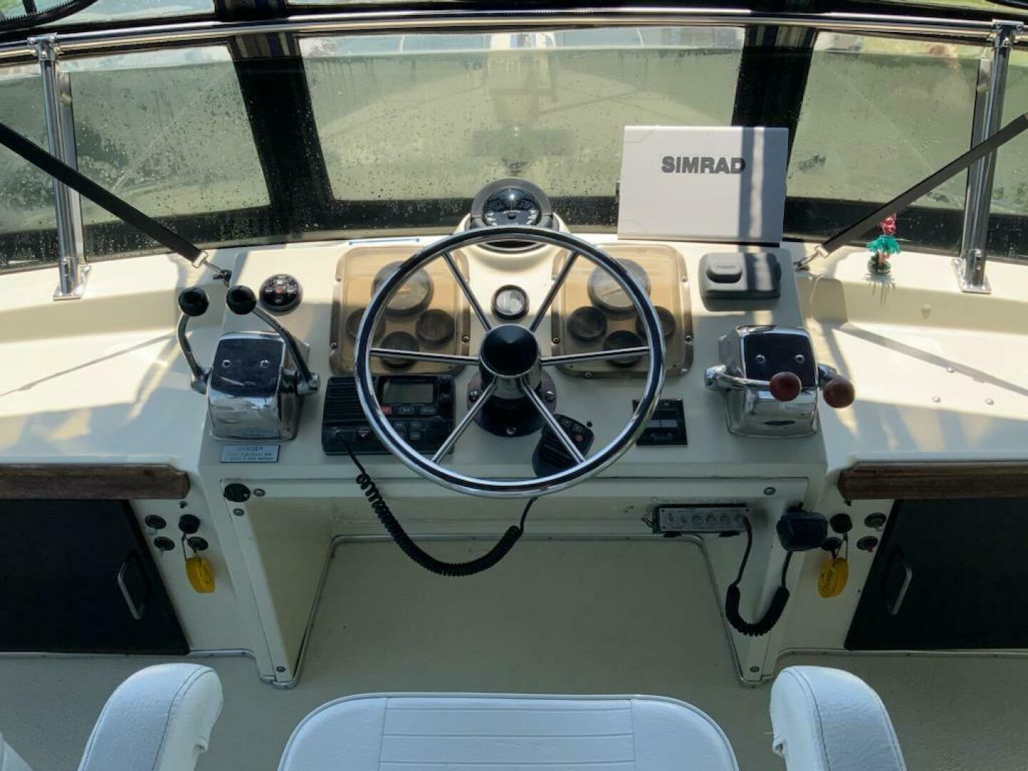 Slide: The Image of Tollycraft Sport 30 1986 - 5165357