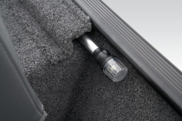 Slide: The Image of Tracker Bass Tracker Classic XL 2025 - 17