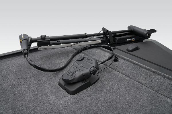Slide: The Image of Tracker Bass Tracker Classic XL 2025 - 6