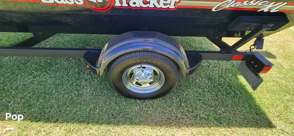 Slide: The Image of Tracker Classic XL 2024 - 15710274