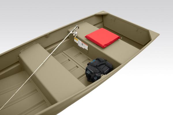 Slide: The Image of Tracker Grizzly 1036 Utility 2025 - 10