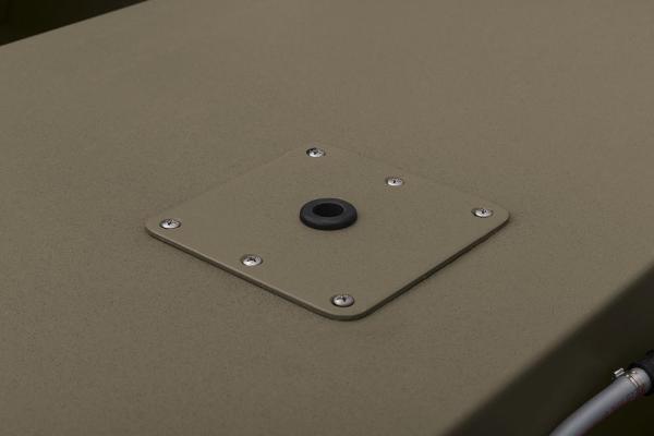 Slide: The Image of Tracker Grizzly 1648 SC 2025 - 10