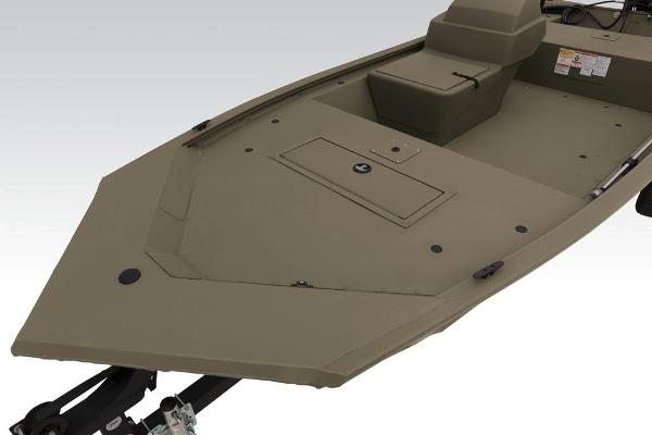 Slide: The Image of Tracker Grizzly 1648 SC 2025 - 15