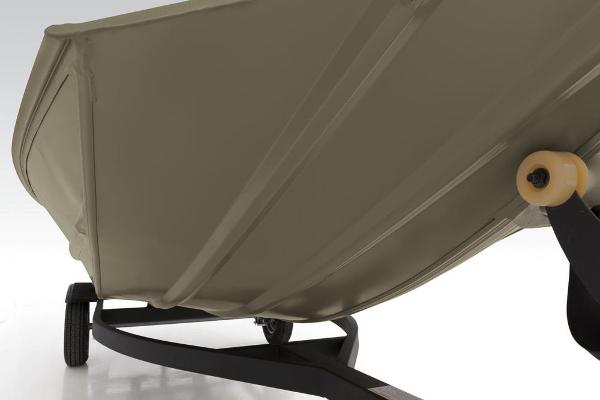 Slide: The Image of Tracker Grizzly 1648 SC 2025 - 9
