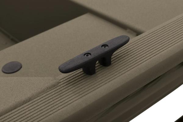 Slide: The Image of Tracker Grizzly 1648 Utility 2026 - 14